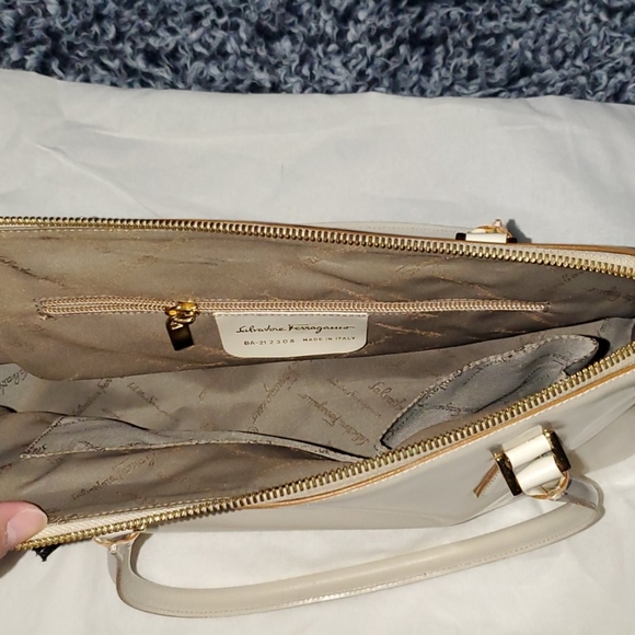 Salvatore Ferragamo Tote/Handbag - Picture 7 of 15